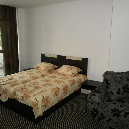 Гостьовий будинок Trakia 4*