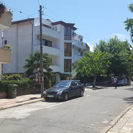 Гостьовий будинок Trakia 4*