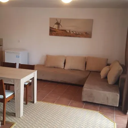 招待所 Trakia 普里莫尔斯科